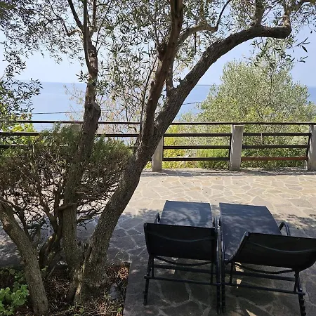 Villa Azure Horizon