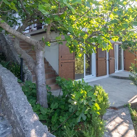Villa Azure Horizon