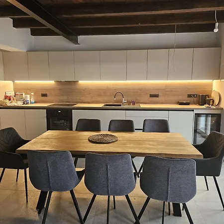 Azure Horizon * Miholascica